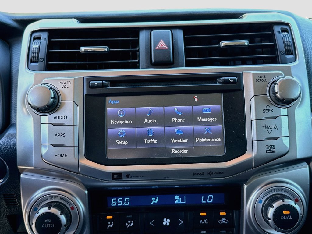 Used 2018 Toyota 4Runner Limited AWD/4WD image 30