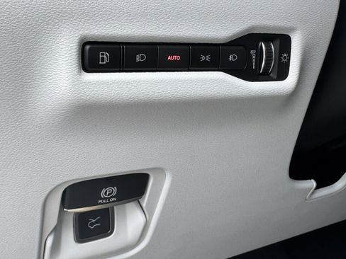 New 2026 Jeep Cherokee Laredo AWD/4WD image 34