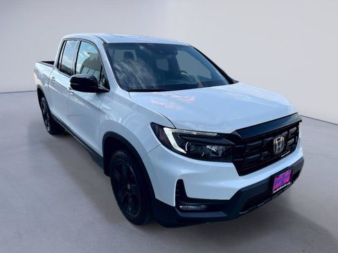 Certified 2026 Honda Ridgeline Black Edition image 4