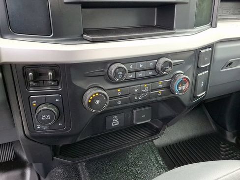 Used 2024 Ford F250 XL w/ XL Chrome Package AWD/4WD image 11