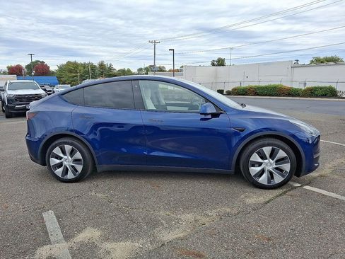 Used 2021 Tesla Model Y Long Range image 13