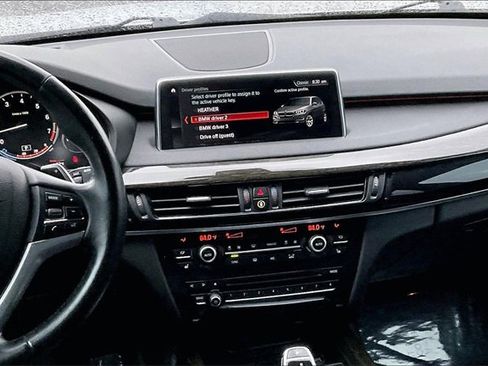 Used 2018 BMW X5 xDrive35i w/ M Sport Package image 6