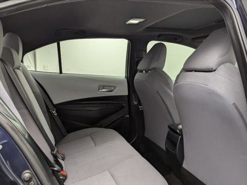 Used 2022 Toyota Corolla SE image 18