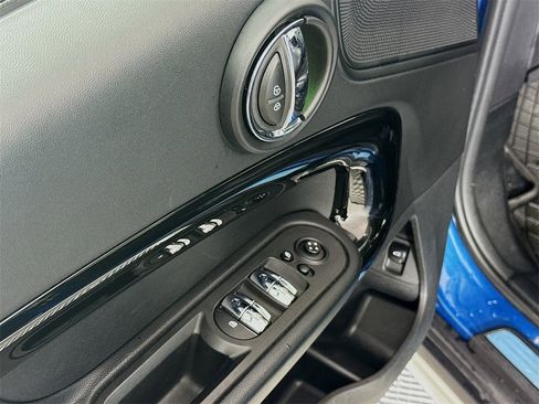 Certified 2024 MINI Cooper Countryman S w/ Premium Package image 18