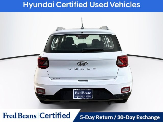 Certified 2026 Hyundai Venue SEL FWD image 12