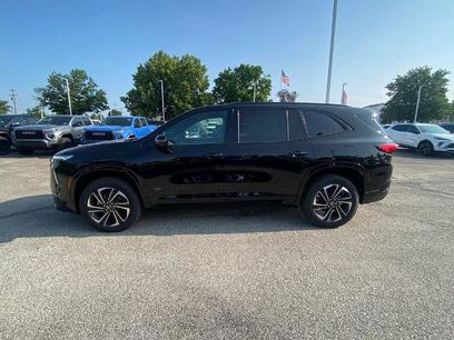 New 2025 Buick Enclave Sport Touring w/ Power Package