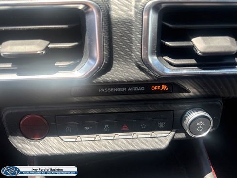 Used 2025 Ford Mustang GT Premium RWD image 29
