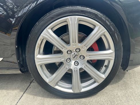 Used 2017 Volvo S90 T5 Inscription w/ Vision Package image 24