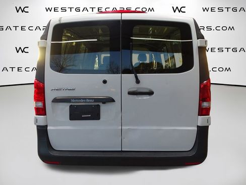 Used 2017 Mercedes-Benz Metris image 7