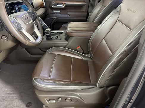 Used 2023 GMC Sierra 1500 Denali w/ Denali Reserve Package image 8