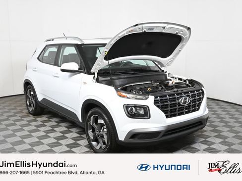 Certified 2023 Hyundai Venue SEL w/ Cargo Package image 27