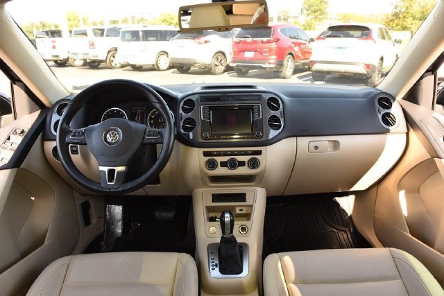 Used 2016 Volkswagen Tiguan SE FWD image 7