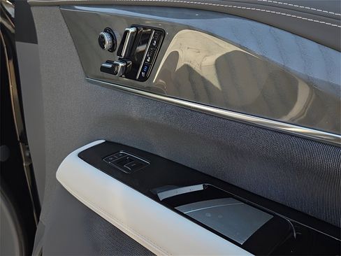 New 2026 Cadillac Escalade IQ Luxury 1 w/ LPO, Floor Liner Package image 14