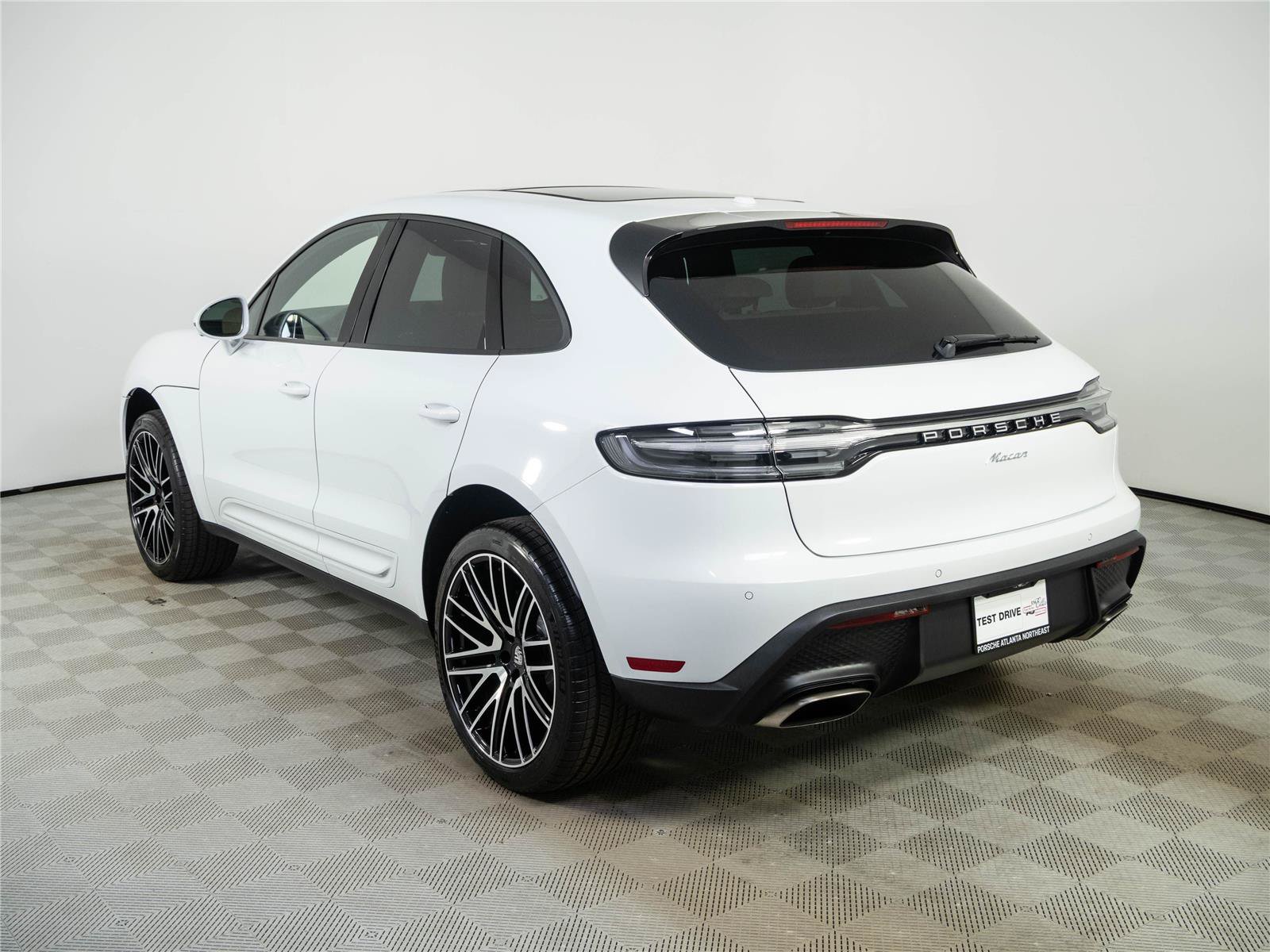 New 2026 Porsche Macan Turbo AWD/4WD image 3