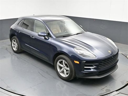 Used 2019 Porsche Macan image 16