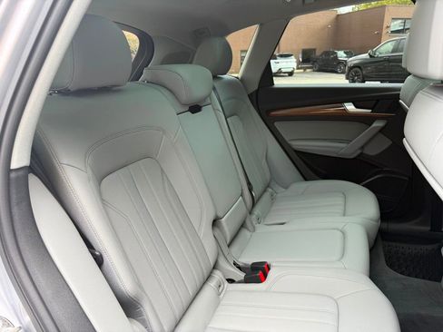 Used 2022 Audi Q5 2.0T Premium Plus w/ Premium Plus Package image 33