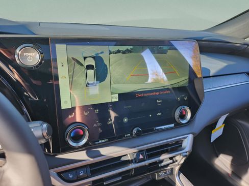 New 2026 Lexus RX 450h AWD image 19