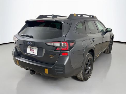 Used 2025 Subaru Outback Wilderness image 7