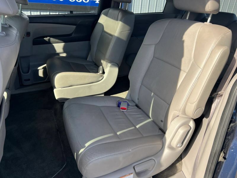 Used 2015 Honda Odyssey EX-L image 18
