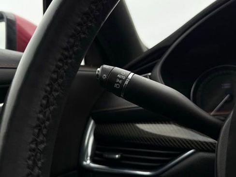 Used 2022 Cadillac XT4 Sport image 13