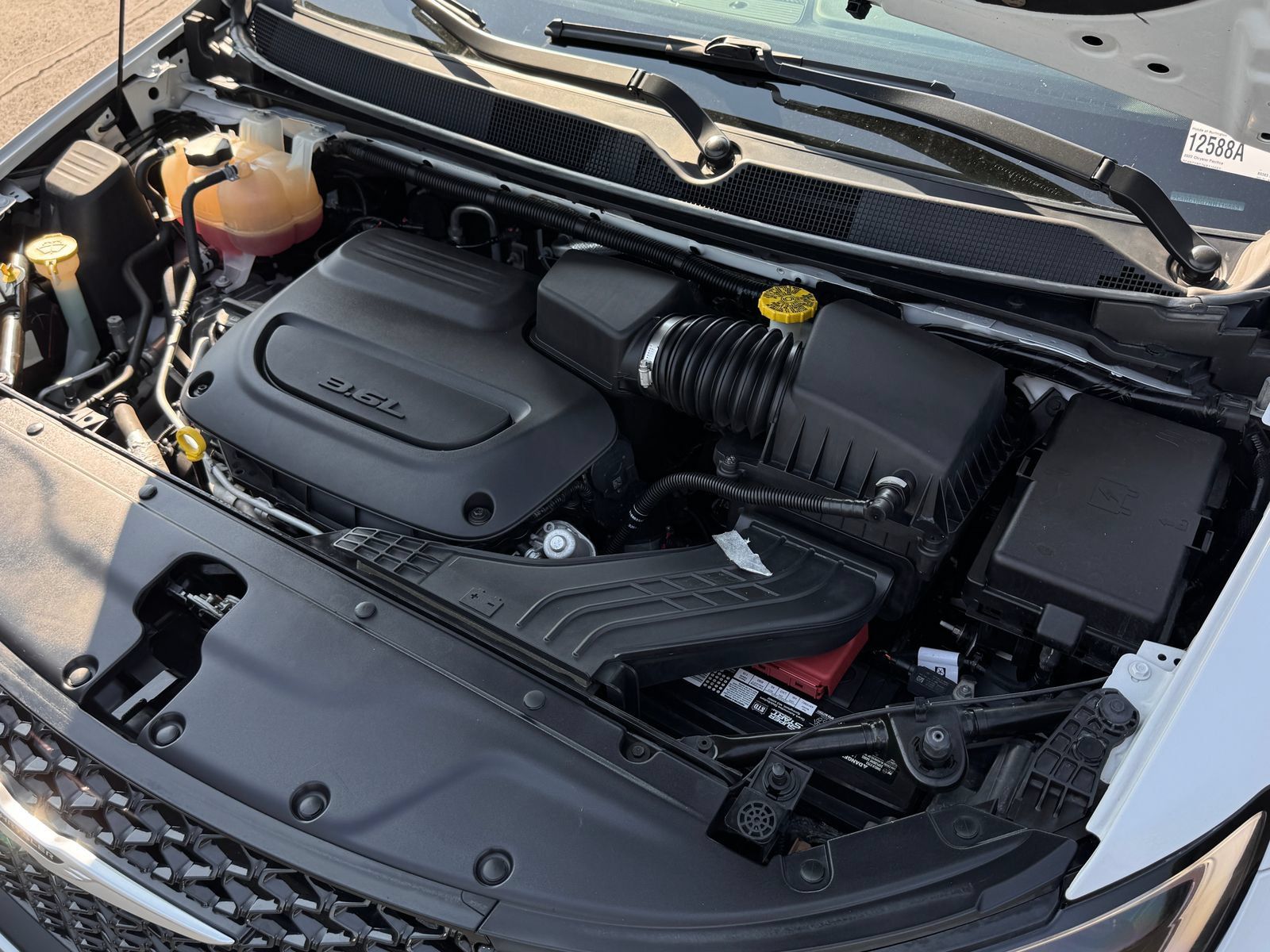 Used 2022 Chrysler Pacifica Touring-L FWD image 32