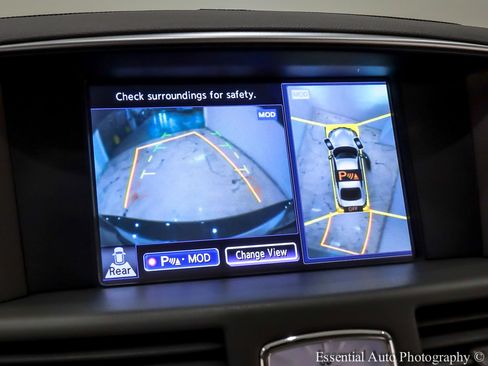 Used 2015 INFINITI Q70 3.7 w/ Technology Package image 22