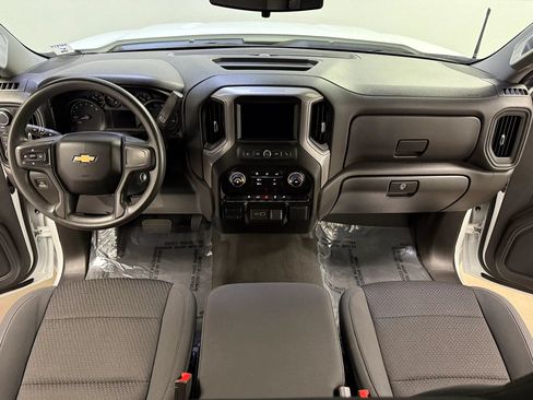 Used 2021 Chevrolet Silverado 1500 Custom w/ LPO, Dark Essentials Package AWD/4WD image 9
