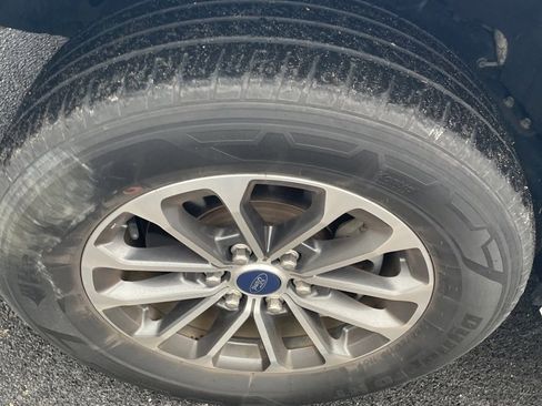 Used 2020 Ford F150 XLT w/ Equipment Group 302A Luxury image 9