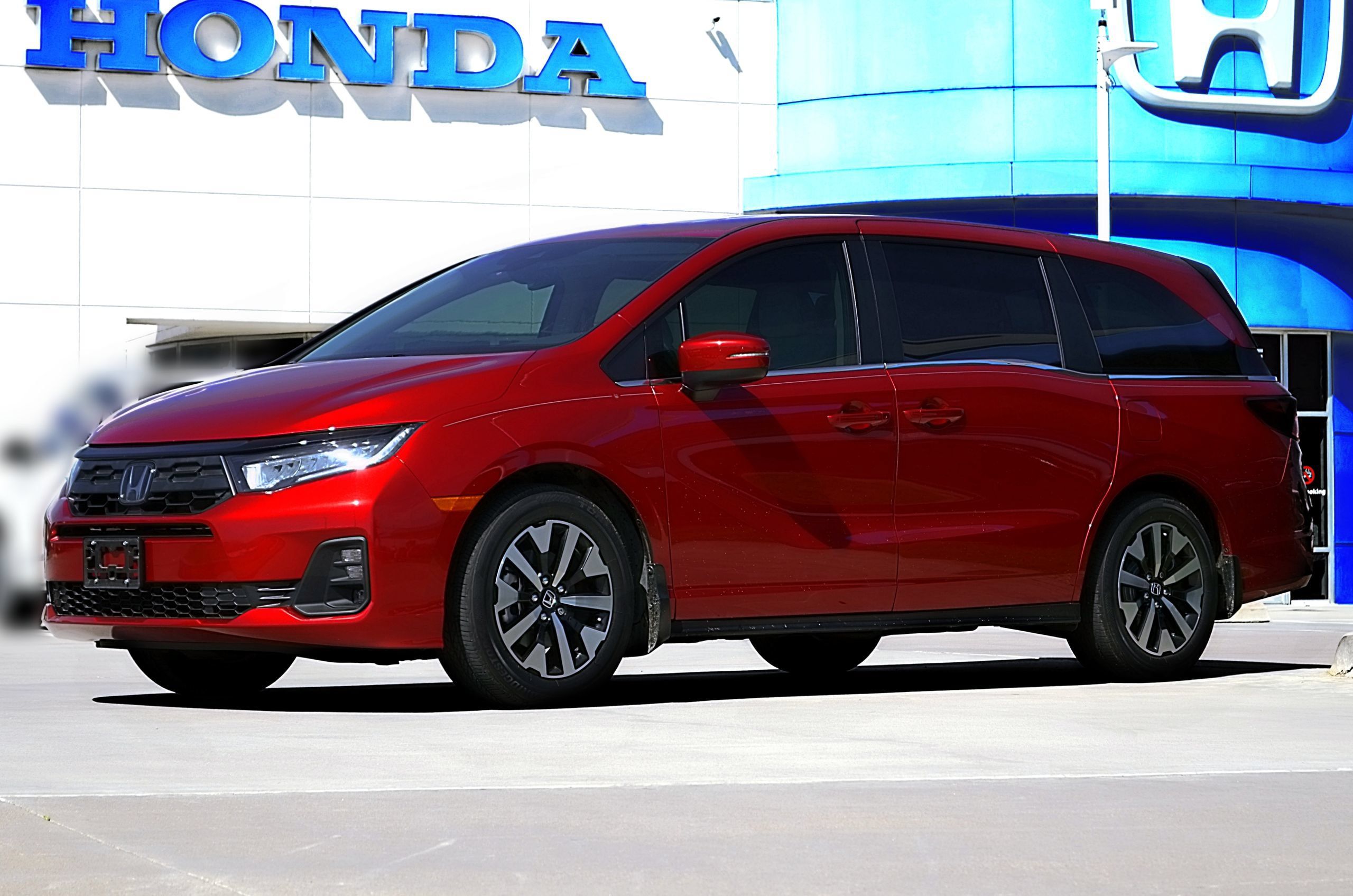 Used Honda Odyssey Minivans for Sale Near Me in Sherman, TX