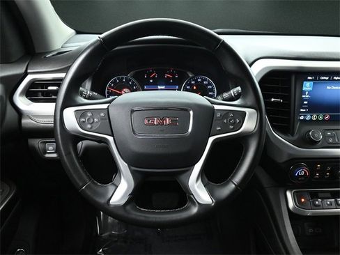 Used 2023 GMC Acadia SLT image 25