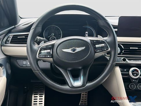 Used 2023 Genesis G70 2.0T w/ Sport Prestige Package RWD image 11