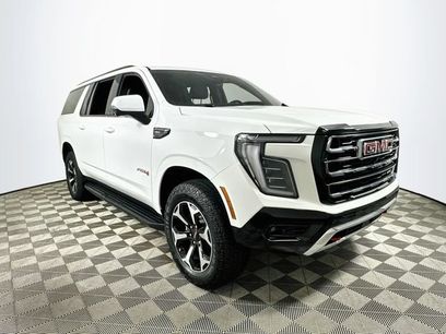 Used 2025 GMC Yukon XL AT4