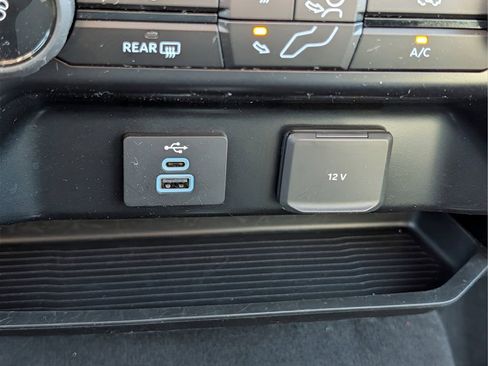 Used 2026 Ford F450 XLT w/ XLT Value Package image 25