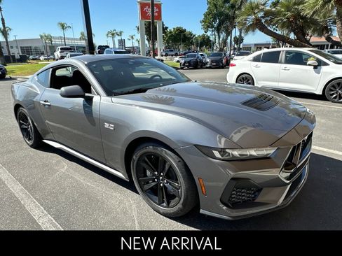 Used 2024 Ford Mustang GT RWD image 2