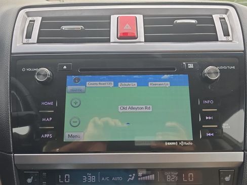 Used 2016 Subaru Outback 2.5i Limited image 22