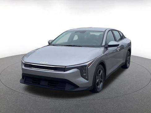 Used 2025 Kia K4 LXS image 4