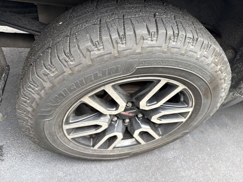 Used 2021 GMC Sierra 1500 AT4 AWD/4WD image 12