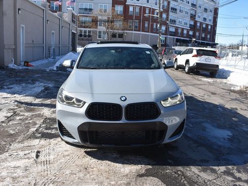 Used 2022 BMW X2 sDrive28i image 2