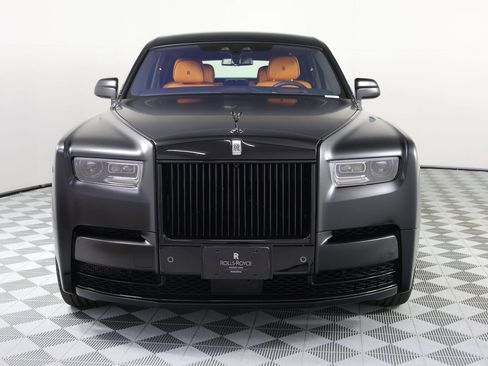 Certified 2024 Rolls-Royce Phantom Extended Wheelbase w/ The Phantom Package image 10