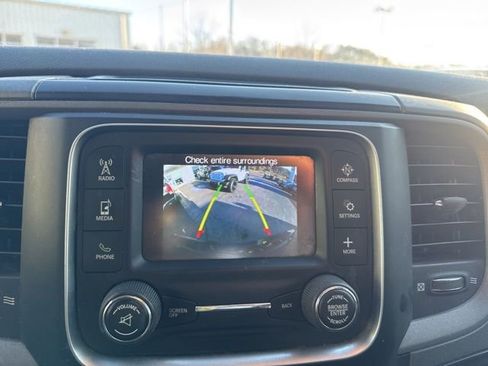 Used 2019 RAM 1500 Express w/ Express Value Package AWD/4WD image 17
