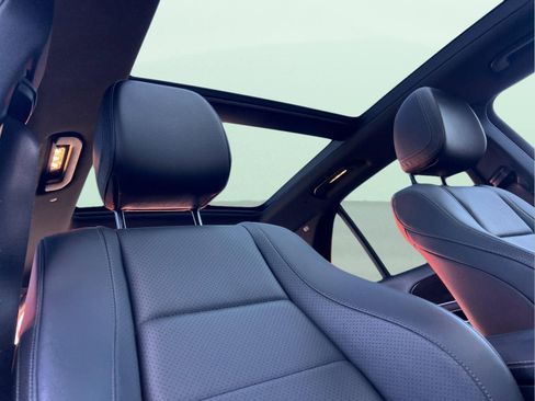 Used 2020 Mercedes-Benz GLE 350 4MATIC image 17