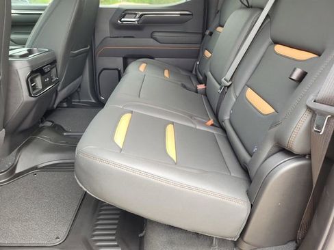 New 2026 GMC Sierra 1500 AT4 w/ AT4 Premium Package AWD/4WD image 25