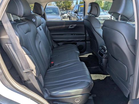 Used 2024 Genesis GV80 3.5T image 13