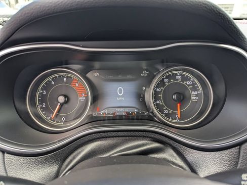Used 2019 Jeep Cherokee Trailhawk w/ Cold Weather Group AWD/4WD image 22