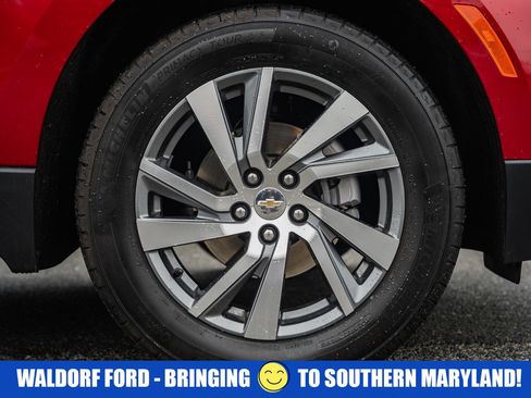 Used 2024 Chevrolet Equinox LT image 17