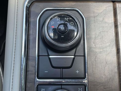 Used 2019 Ford Expedition Platinum AWD/4WD image 34