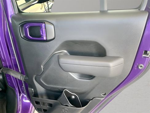 Used 2023 Jeep Wrangler Sport S image 24