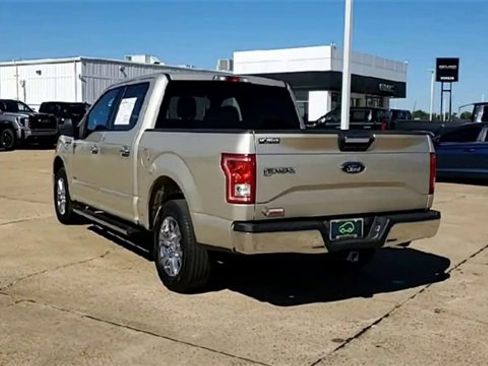 Used 2017 Ford F150 XLT w/ Equipment Group 301A Mid image 7