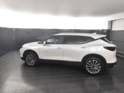 Used 2023 Chevrolet Blazer Premier w/ Driver Confidence II Package image 7