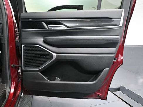 Used 2022 Jeep Wagoneer Series I image 47